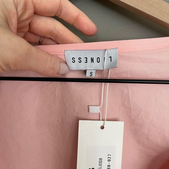 NWT LIONESS Esmerelda Wrap Top in Blush Size Small Pink Puff Sleeve Ruffles Sexy - Picture 14 of 16